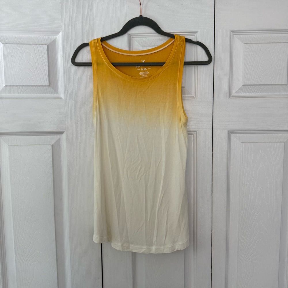 Women’s S Soft and sexy flowy yellow and white ombré summer tank top: beach vaca